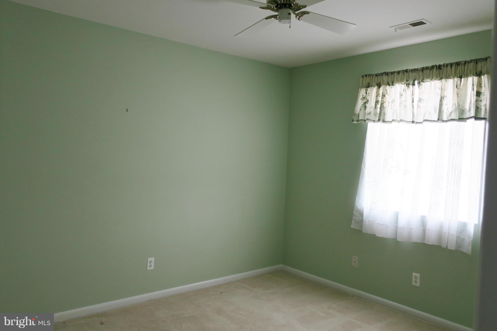 116 Castletown Road, Unit 202 Lutherville-Timonium, MD 21093 - Photo 16 of 20 Bedroom