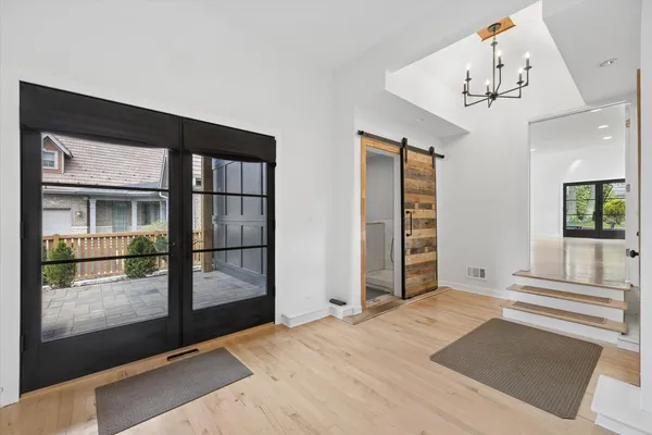 $6,000 | 502 West 47th Street, La Grange, IL 60558