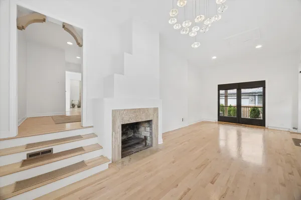 $6,000 | 502 West 47th Street, La Grange, IL 60558