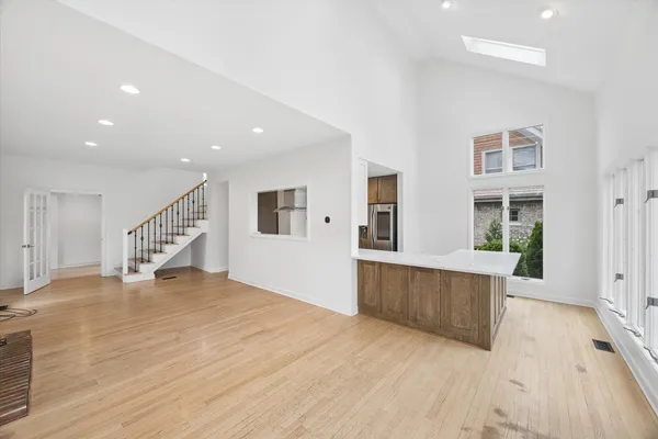 $6,000 | 502 West 47th Street, La Grange, IL 60558