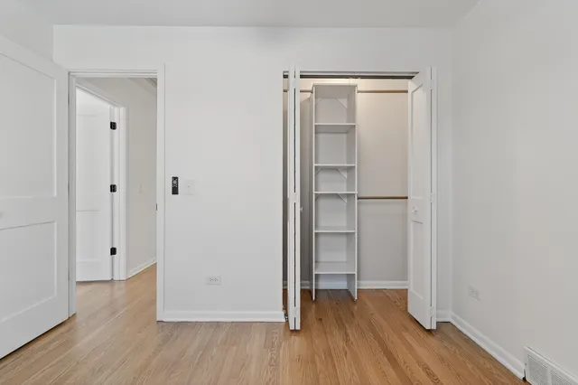 $589,900 | 6 West Cypress Street, Arlington Heights, IL 60005