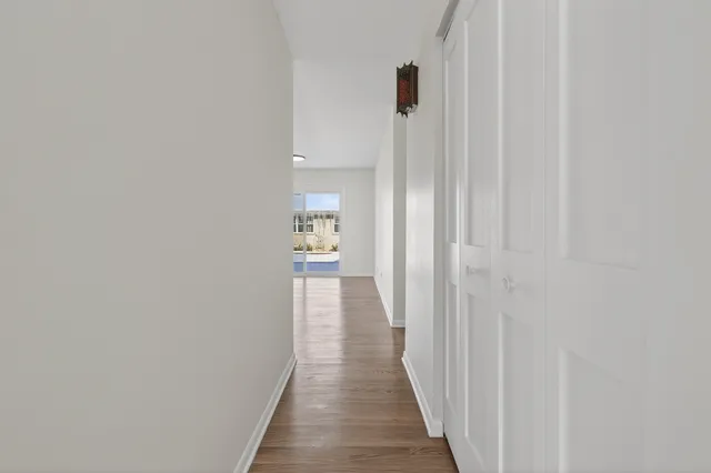 $589,900 | 6 West Cypress Street, Arlington Heights, IL 60005