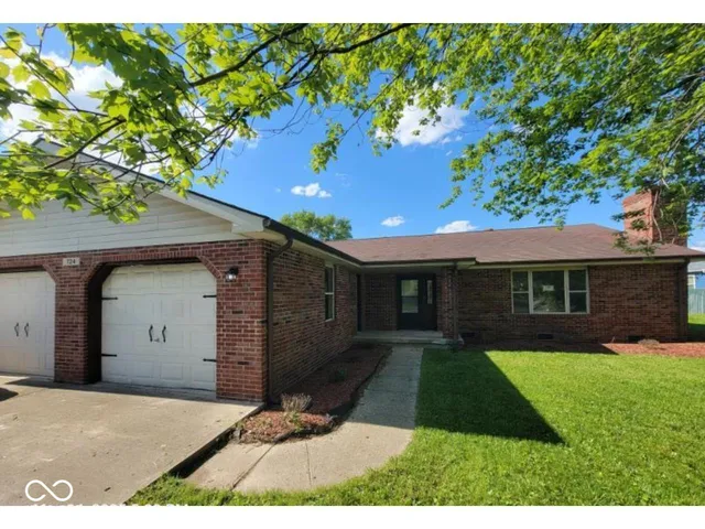$204,900 | 724 Iroquois Street, Anderson, IN 46012