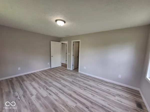 $194,900 | 724 Iroquois Street, Anderson, IN 46012