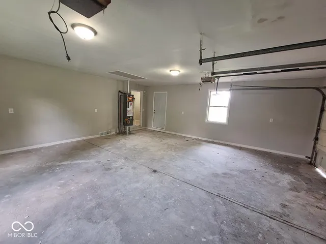 $204,900 | 724 Iroquois Street, Anderson, IN 46012