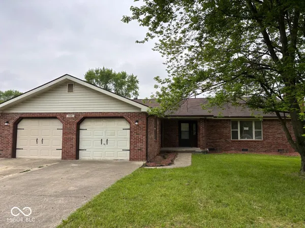 $194,900 | 724 Iroquois Street, Anderson, IN 46012