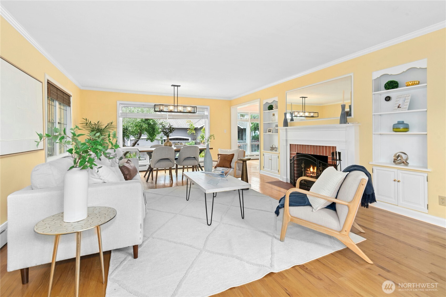 4806 Seahurst Avenue Everett, WA 98203 - Photo 8 of 40