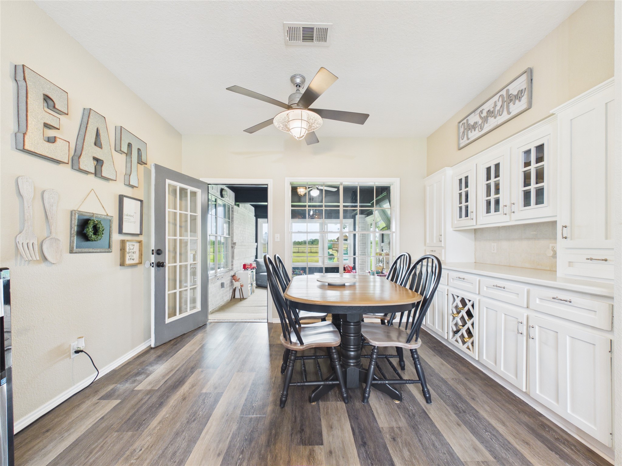 4610 Mustang Road Alvin, TX 77511 - Photo 24 of 50