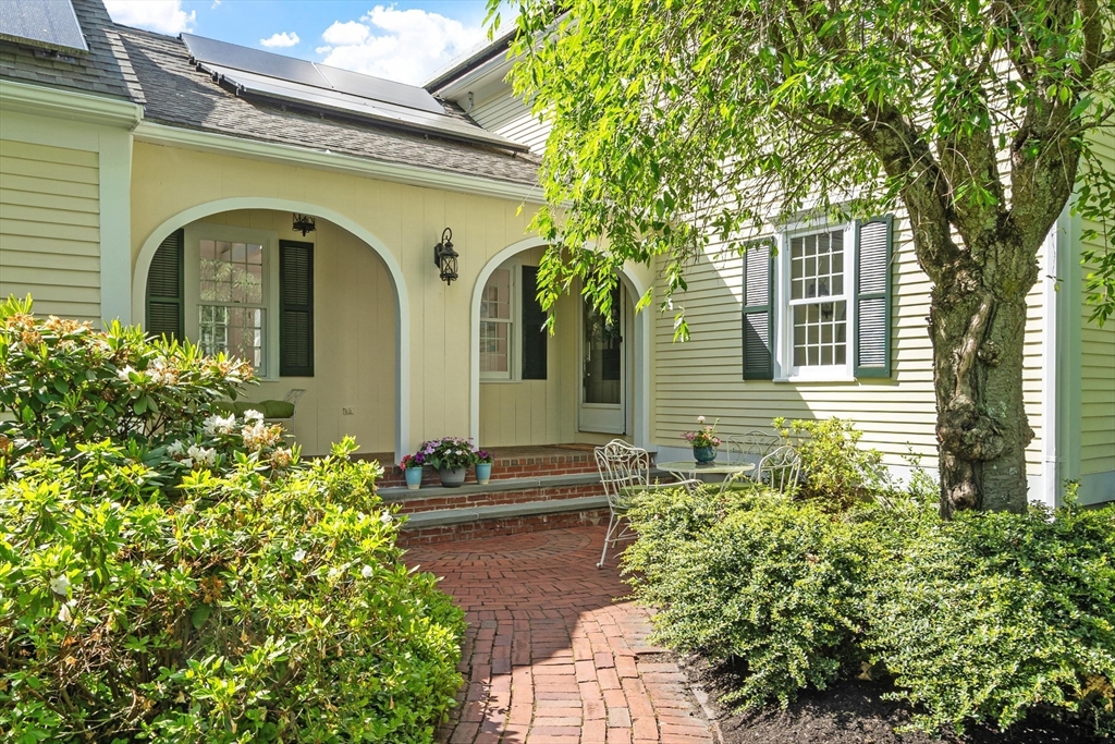 158 Kettle Hole Road Bolton, MA 01740 - Photo 33 of 42