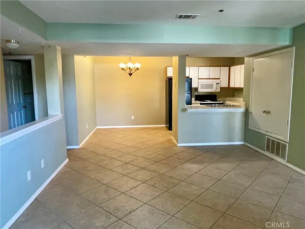 $369,000 | 2475 Village Green, Santa Maria, CA 93455