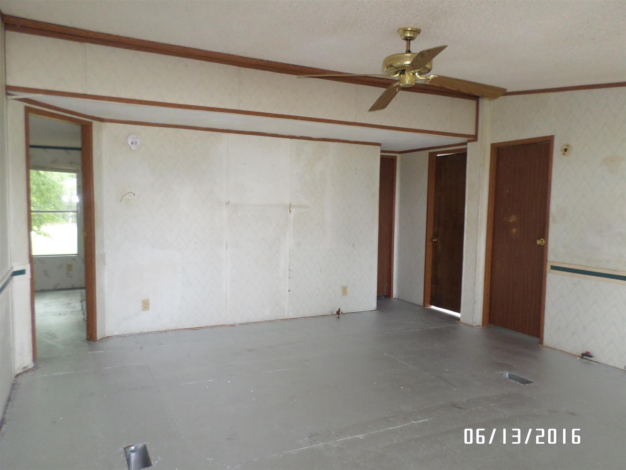 2769 Rea Branch Road Ethridge, TN 38456 - Photo 5 of 16 Gallery Image 5