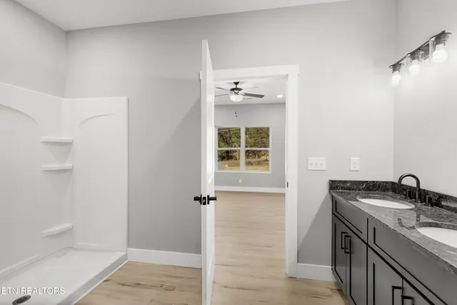 $425,000 | 161 Greasy Cove Road, Cosby, TN 37722