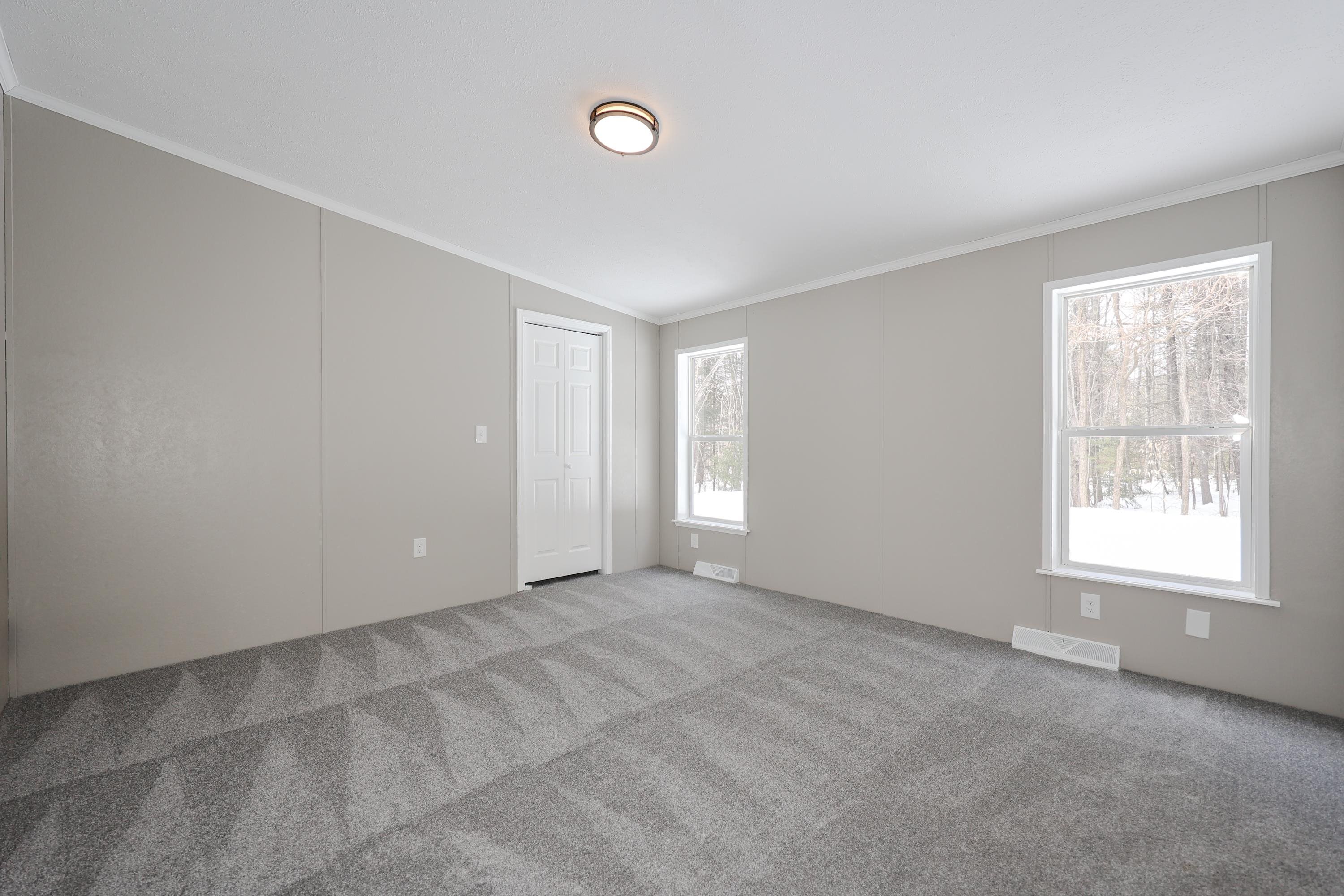 150 Dodge Cross Road Farmington, NH 03835 - Photo 17 of 26