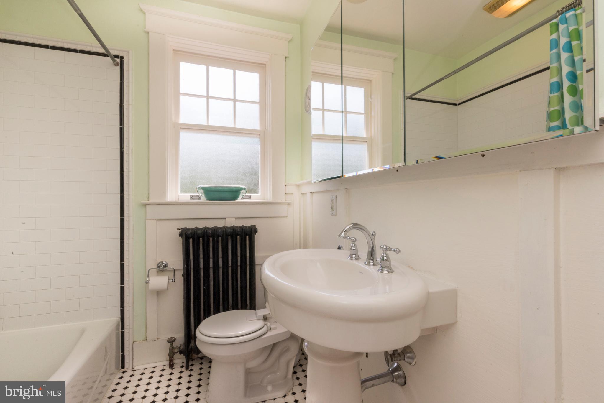 5733 Ridgedale Road Baltimore, MD 21209 - Photo 25 of 30 Bath