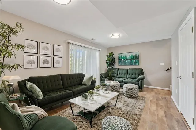 $359,900 | 176 Berry Field Court, Wexford, PA 15090