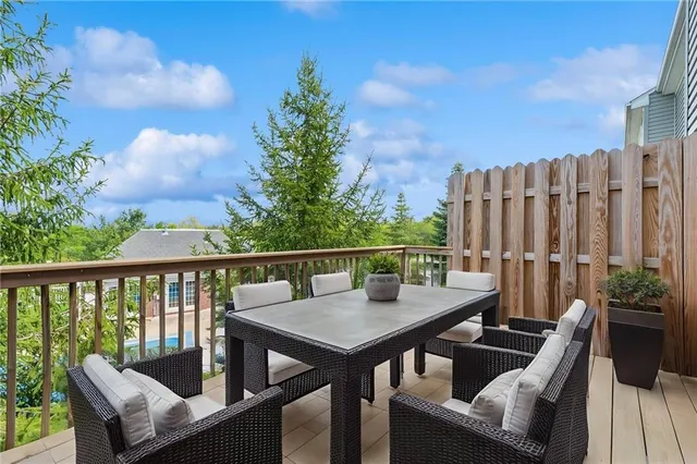 $359,900 | 176 Berry Field Court, Wexford, PA 15090