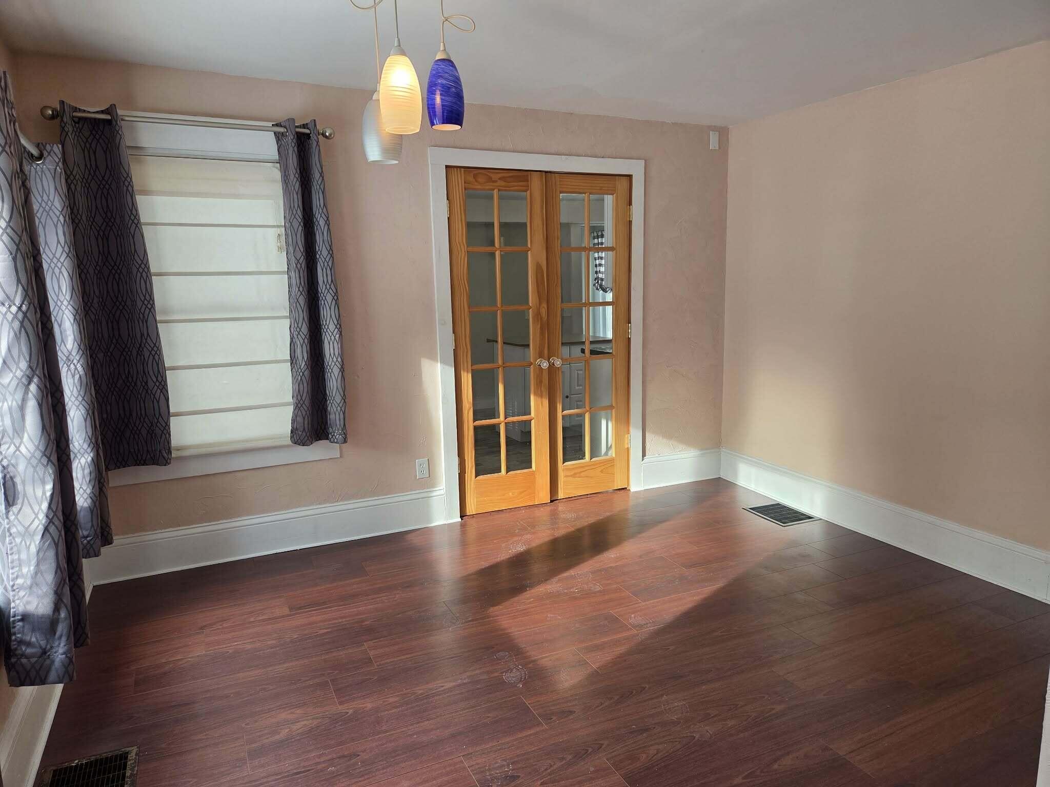 8 Edes Avenue Dover-Foxcroft, ME 04426 - Photo 12 of 47 dining room
