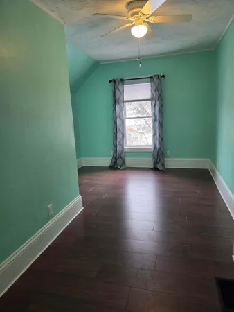 $184,900 | 8 Edes Avenue, Dover-Foxcroft, ME 04426