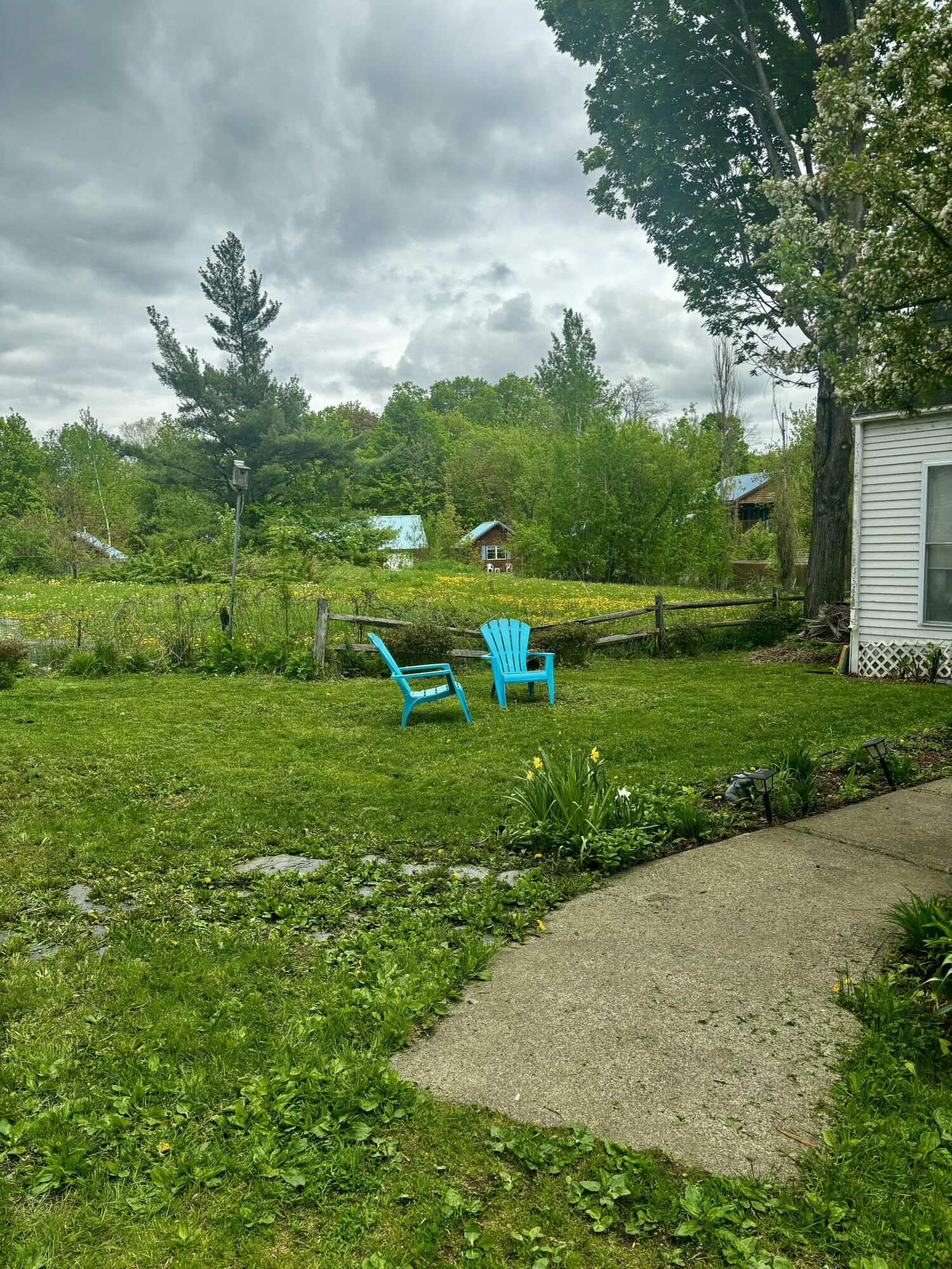 8 Edes Avenue Dover-Foxcroft, ME 04426 - Photo 37 of 47 20240519_182650758_iOS 1