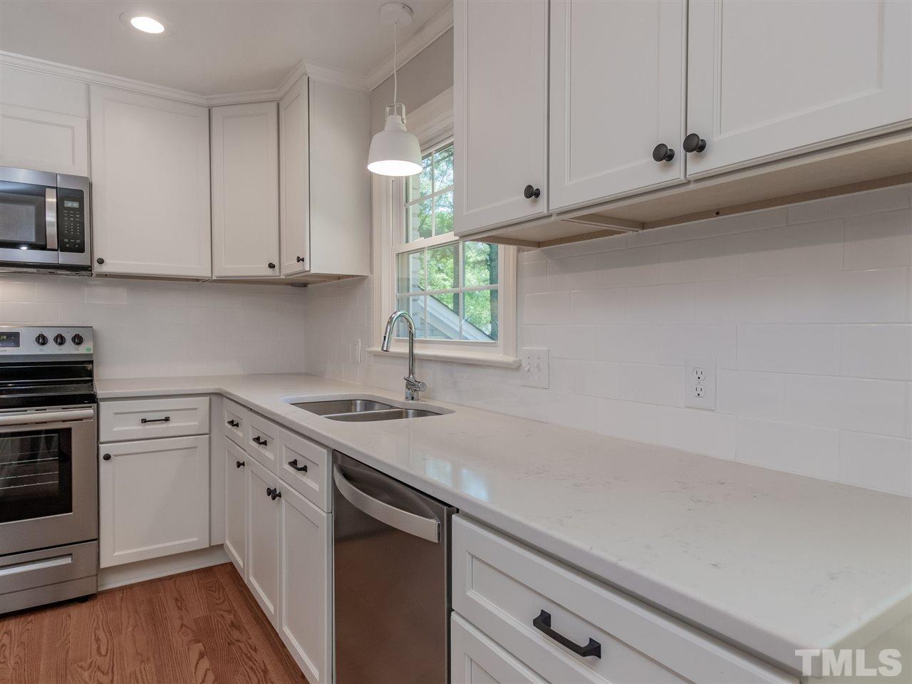 1405 Kingston Ridge Road Cary, NC 27511 - Photo 12 of 30 Gallery Image 12