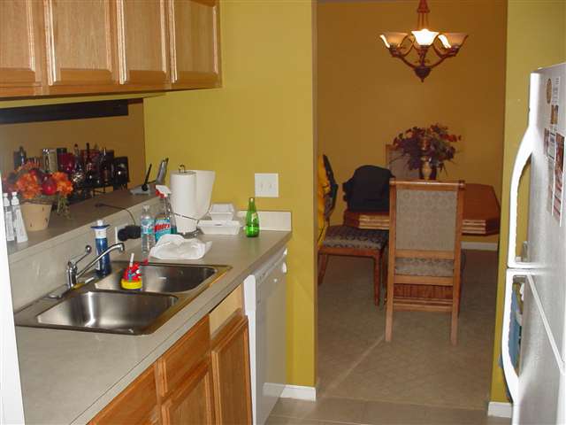 20652 Dunham Road Clinton Township, MI 48038 - Photo 4 of 9 31058409-3.JPG