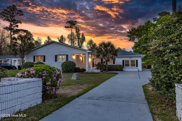 $445,000 | 241 Pilgrim Circle, Wilmington, NC 28401