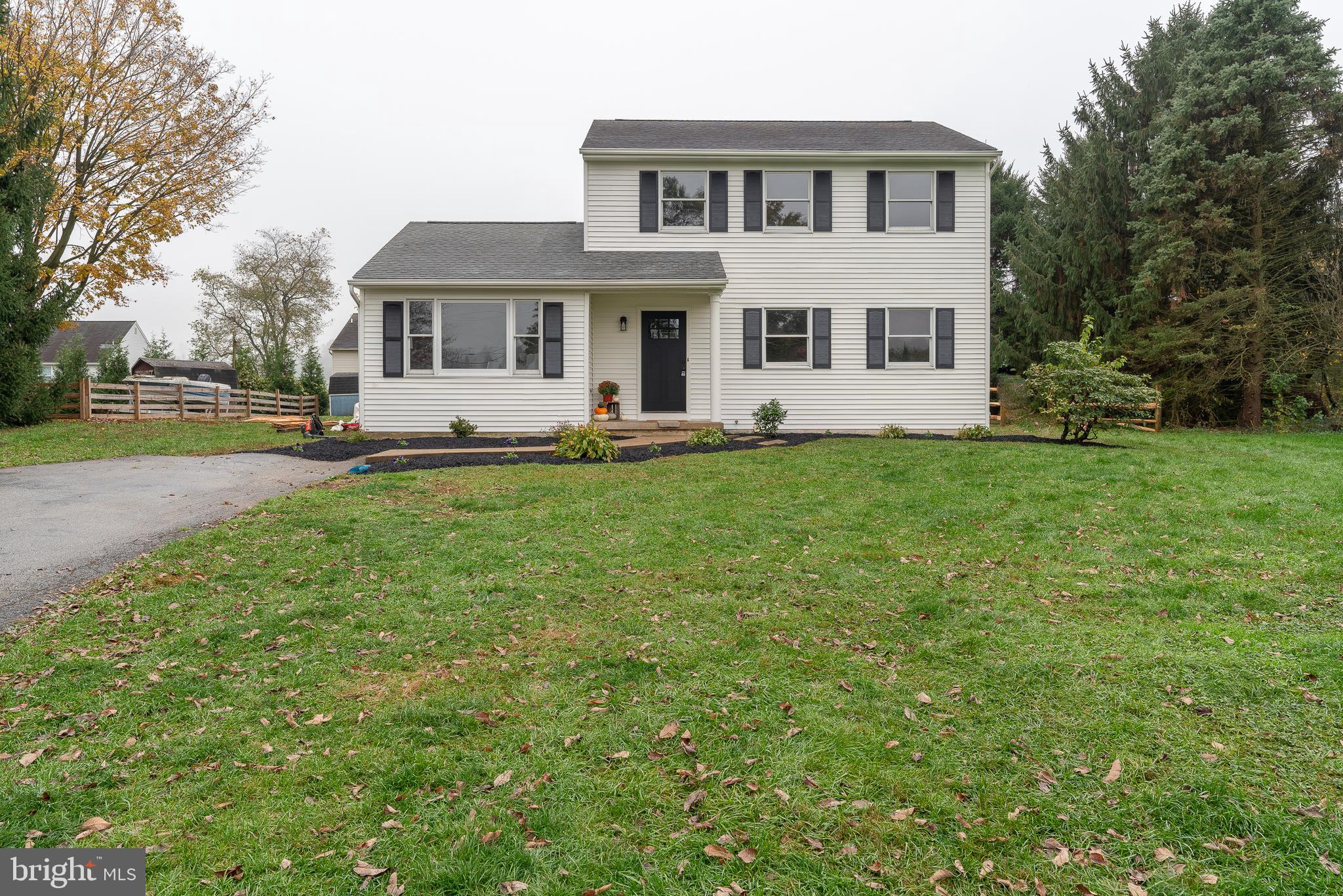 642 Ridge Avenue Atglen, PA 19310 - Photo 2 of 25 Gallery Image 2