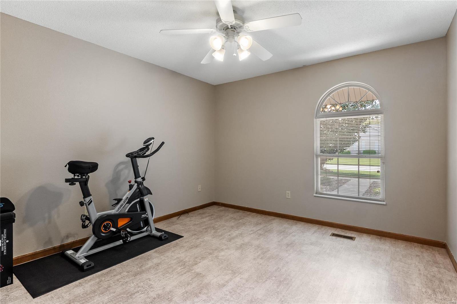 314 Radcliff Road Shiloh, IL 62221 - Photo 21 of 28