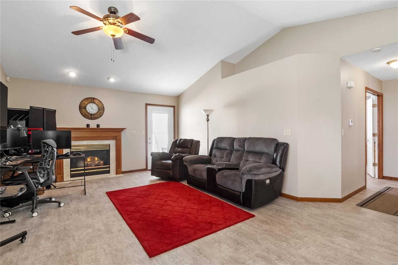 314 Radcliff Road Shiloh, IL 62221 - Photo 10 of 28