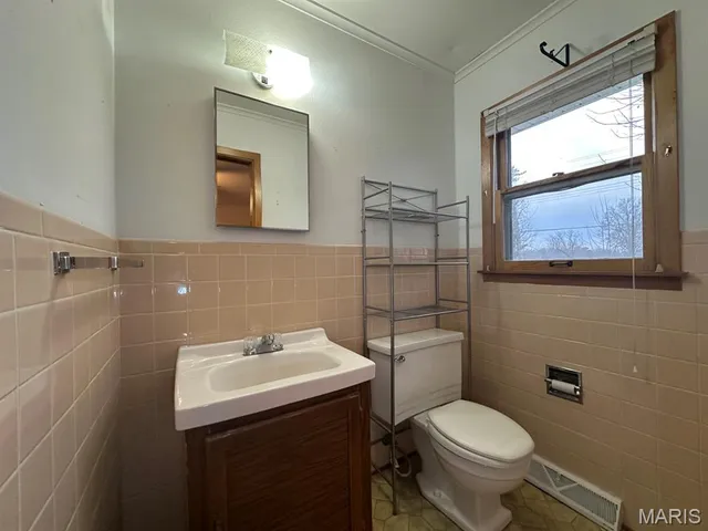 $159,000 | 708 South Park Lane, Dexter, MO 63841