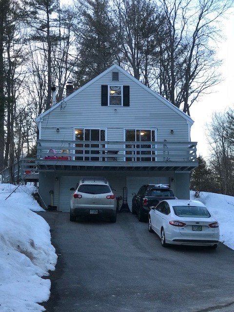 28 Elizabeth Road Sandown, NH 03873 - Photo 1 of 1