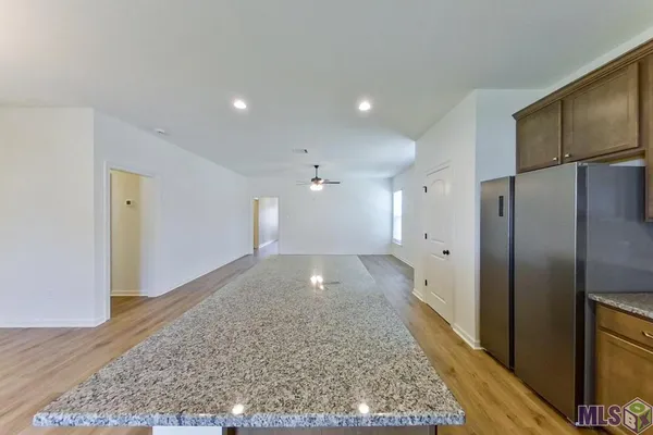 $1,945 | 206 Teddy Lane, Lafayette, LA 70507