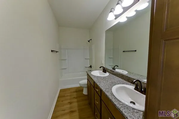 $1,945 | 206 Teddy Lane, Lafayette, LA 70507