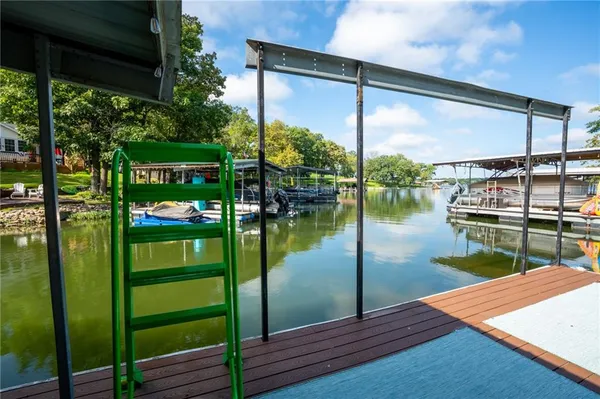 $945,000 | 2022 Lake Viking Terrace, Gallatin, MO 64640