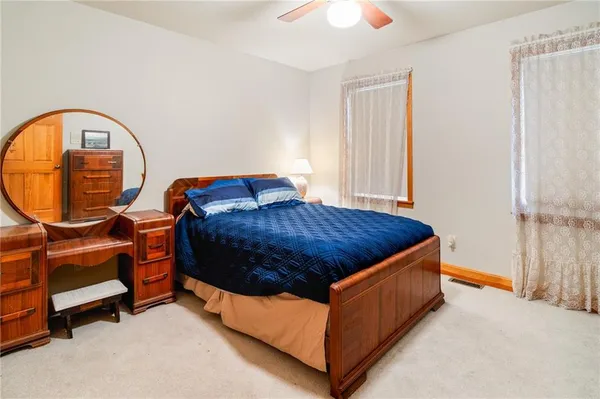 $945,000 | 2022 Lake Viking Terrace, Gallatin, MO 64640