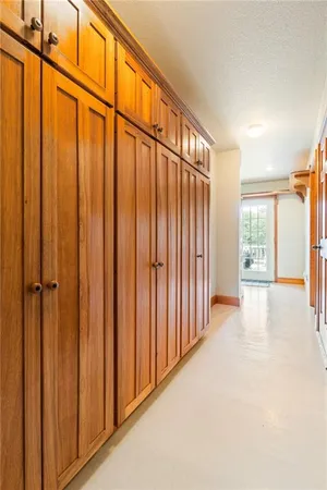 $945,000 | 2022 Lake Viking Terrace, Gallatin, MO 64640