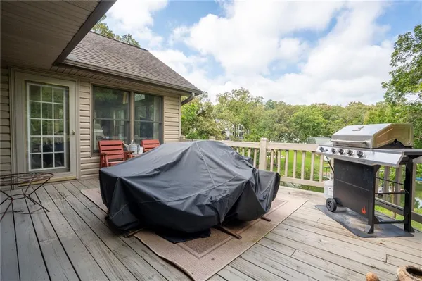 $945,000 | 2022 Lake Viking Terrace, Gallatin, MO 64640