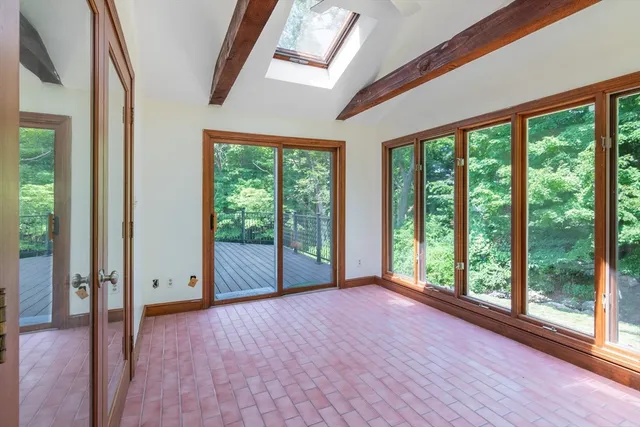 $749,000 | 9 Heritage Road, Shrewsbury, MA 01545