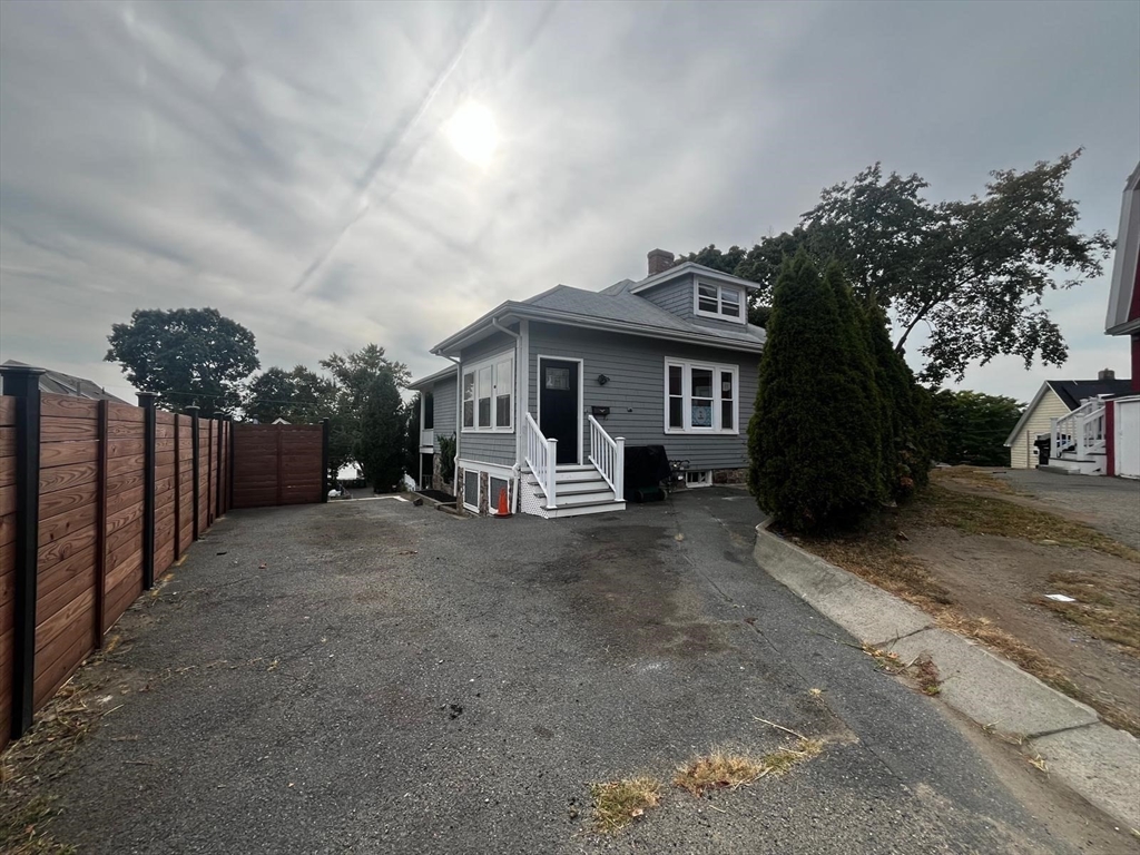 35 Reed Street Lynn, MA 01905 - Photo 2 of 42 Gallery Image 2