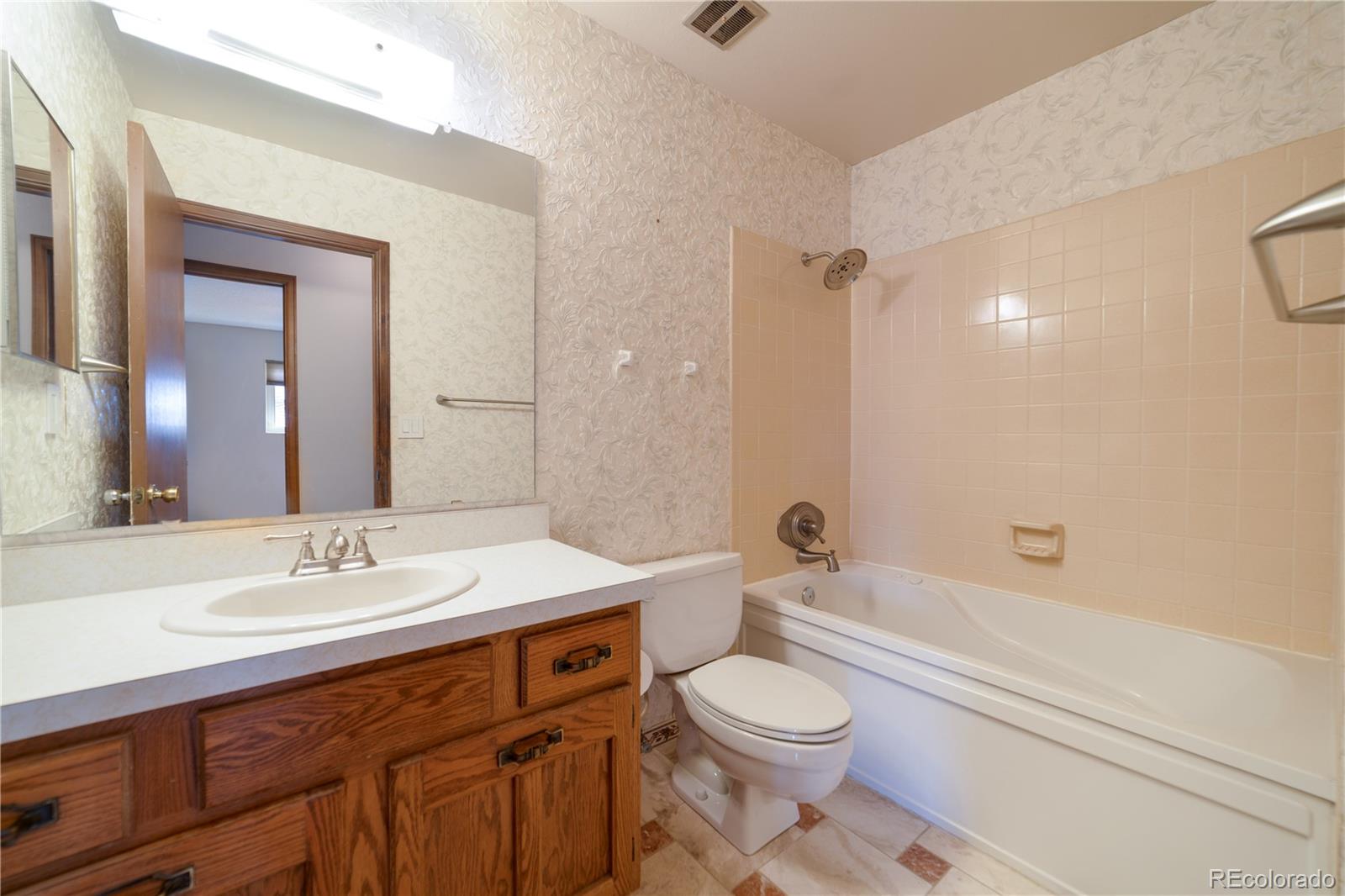 4644 South Raleigh Street Denver, CO 80236 - Photo 25 of 40 Gallery Image 25