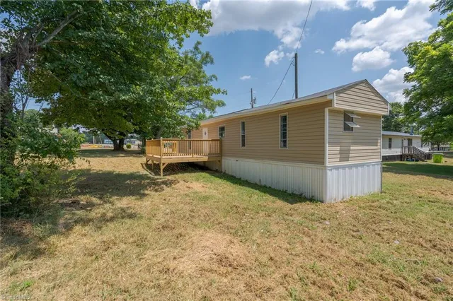 $89,000 | 428 Thomas School Road, Winston-Salem, NC 27107