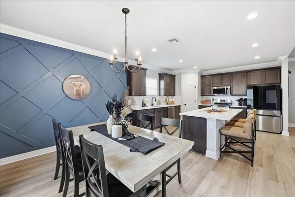 $349,900 | 200 Zachary Lane, Bridge City, TX 77611