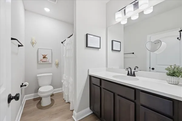 $349,900 | 200 Zachary Lane, Bridge City, TX 77611