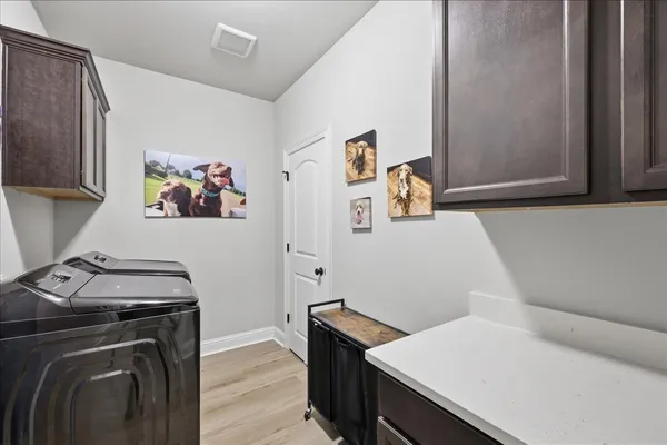 $349,900 | 200 Zachary Lane, Bridge City, TX 77611