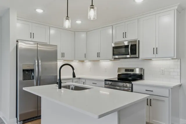 $339,900 | 1162 Malinda Lane, Unit 38, Greenbrier, TN 37073