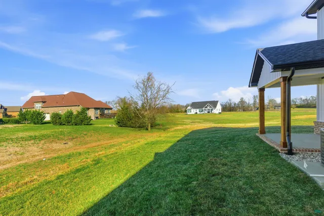 $339,900 | 1162 Malinda Lane, Unit 38, Greenbrier, TN 37073