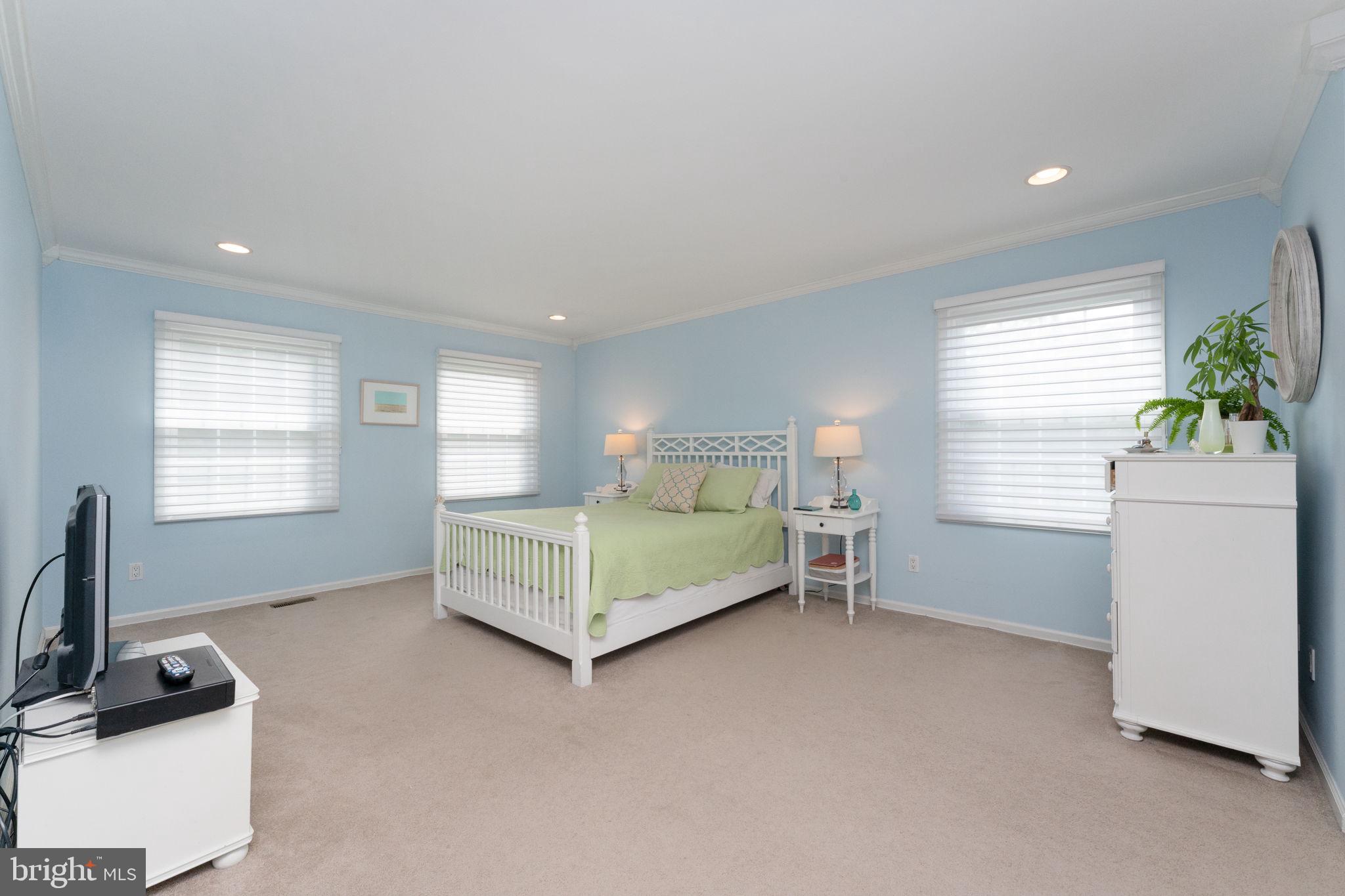 1244 Fountain Road Newtown, PA 18940 - Photo 20 of 33 Gallery Image 20