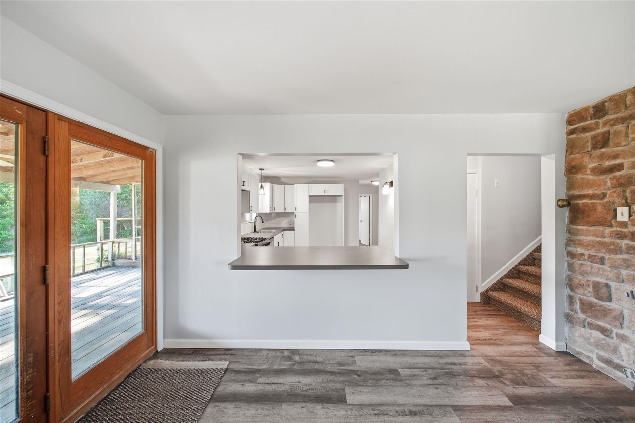 49300 Arkona Road Belleville, MI 48111 - Photo 6 of 77 Gallery Image 6
