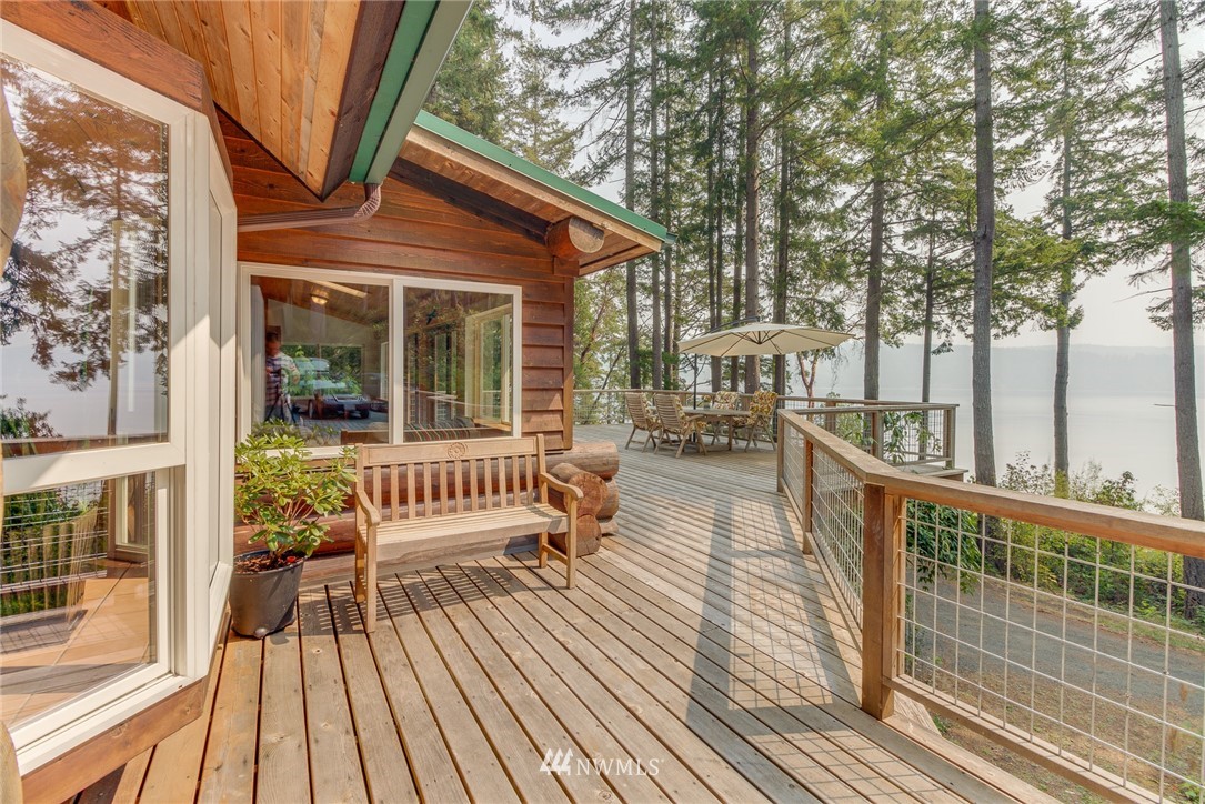 466 Piper Road Quilcene, WA 98376 - Photo 3 of 25