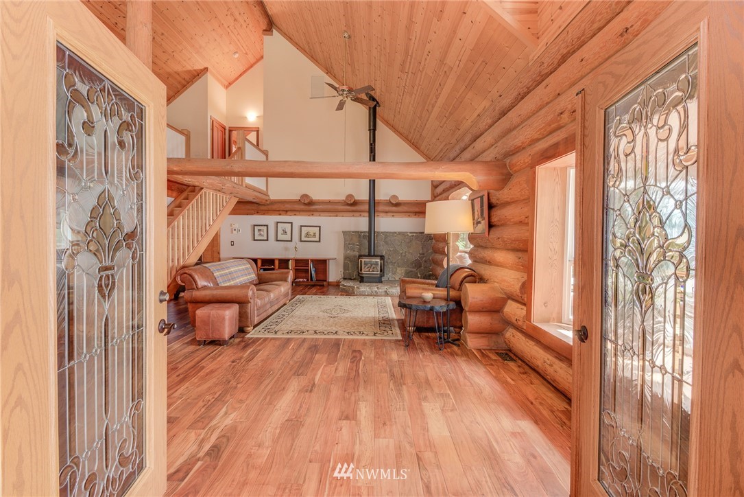 466 Piper Road Quilcene, WA 98376 - Photo 4 of 25